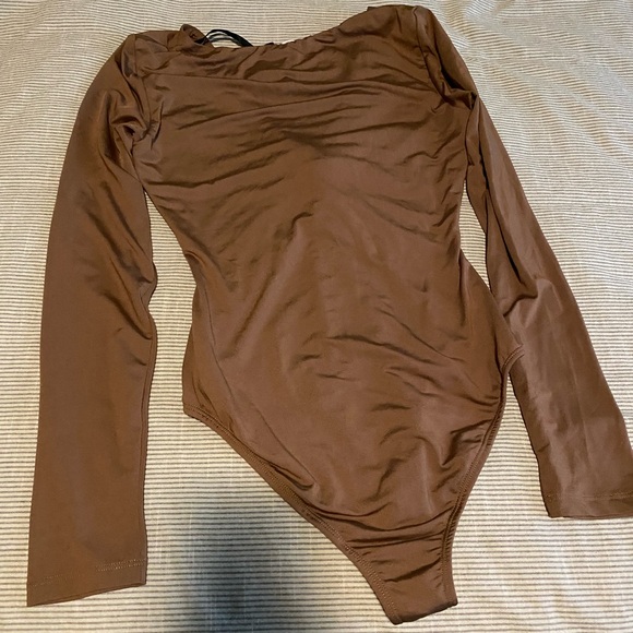 NWT Princess polly mirey bodysuit (brown) - Picture 3 of 3